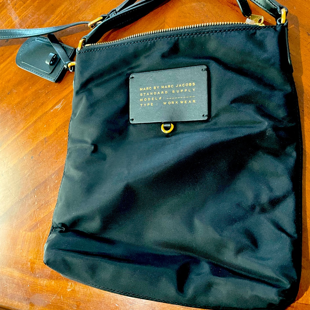 Marc Jacobs Crossbody Basic Bag